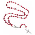 Rosario de madera católico rojo con aroma a rosa